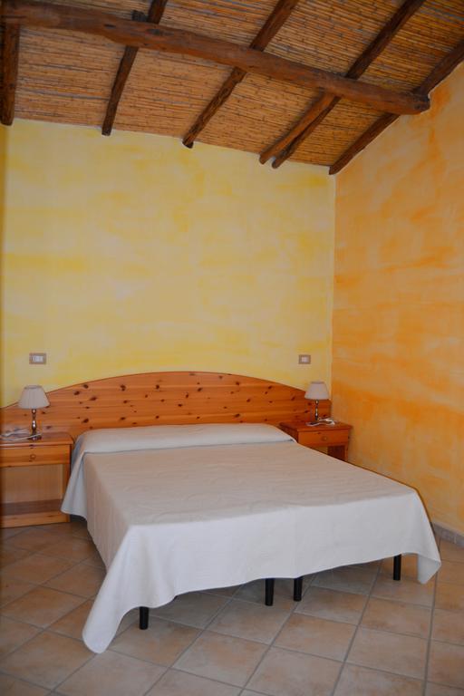 Agriturismo Rubinu Galtellì Zimmer foto