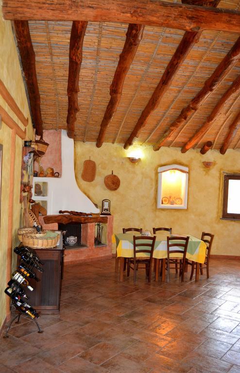 Agriturismo Rubinu Galtellì Exterior foto