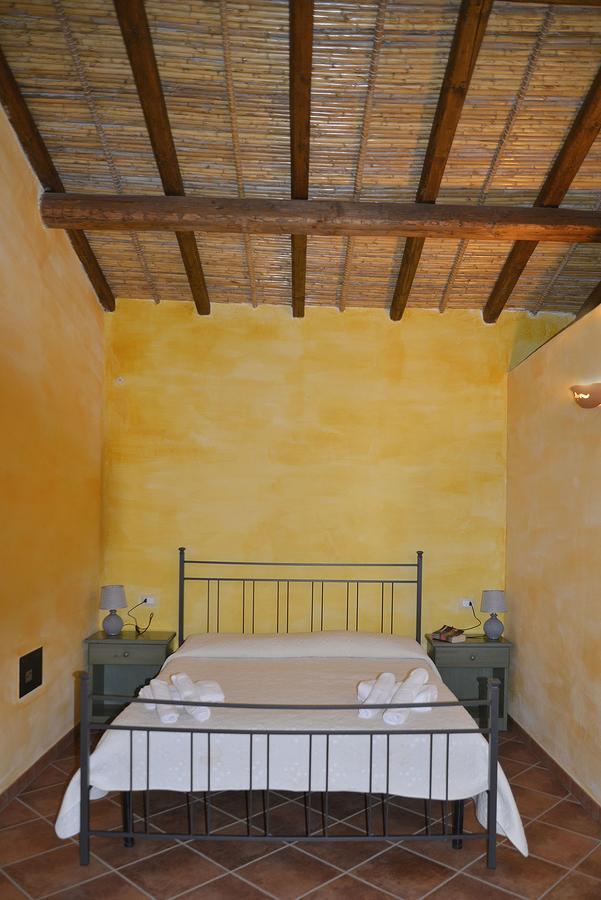 Agriturismo Rubinu Galtellì Exterior foto