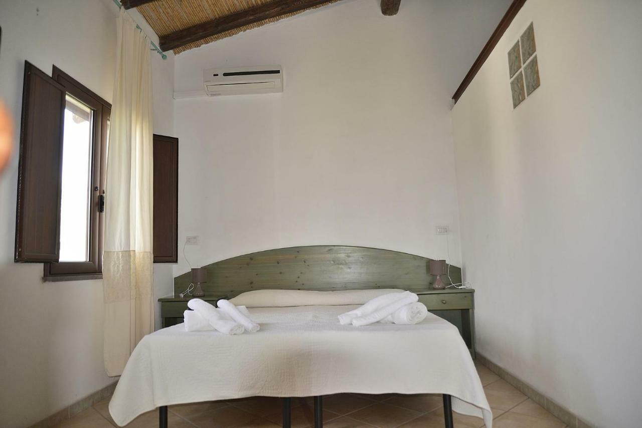 Agriturismo Rubinu Galtellì Exterior foto